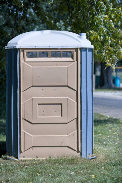 Best Best portable toilet rental  in Rossville, KS